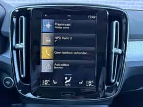 Volvo XC40 thumbnail 18