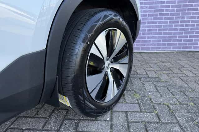 Volvo XC40 (2021) thumbnail 23