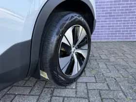 Volvo XC40 thumbnail 23