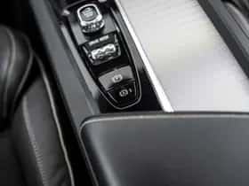 Volvo XC60 thumbnail 17