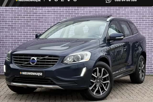 Volvo XC60 (2016) thumbnail 1