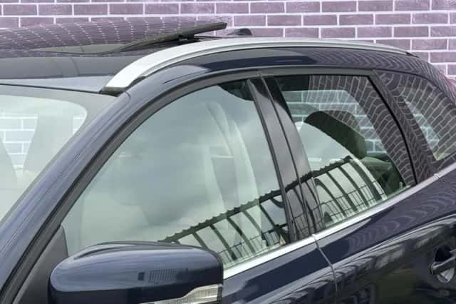 Volvo XC60 (2016) thumbnail 15