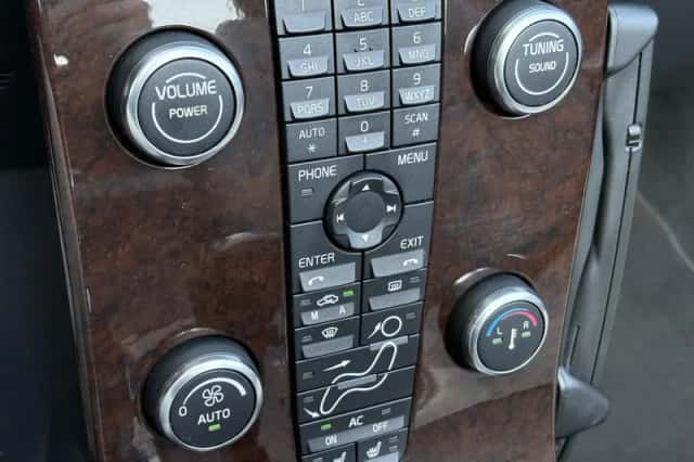 Volvo C70 (2007) thumbnail 18