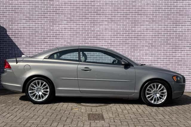 Volvo C70 (2007) thumbnail 24