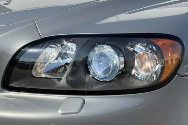 Volvo C70 (2007) thumbnail 8