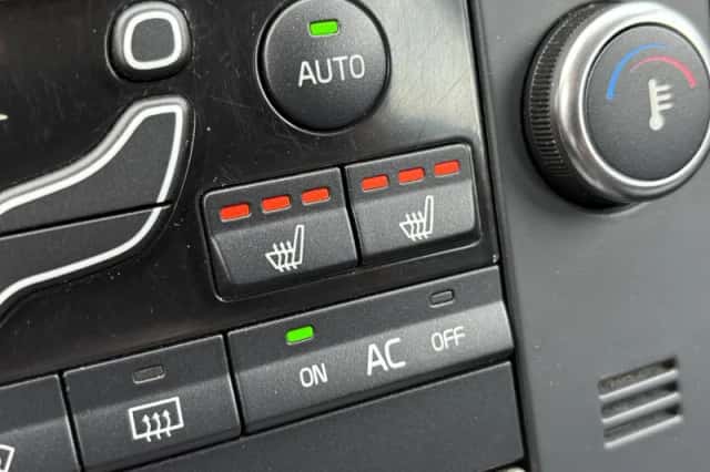 Volvo V70 (2008) thumbnail 15