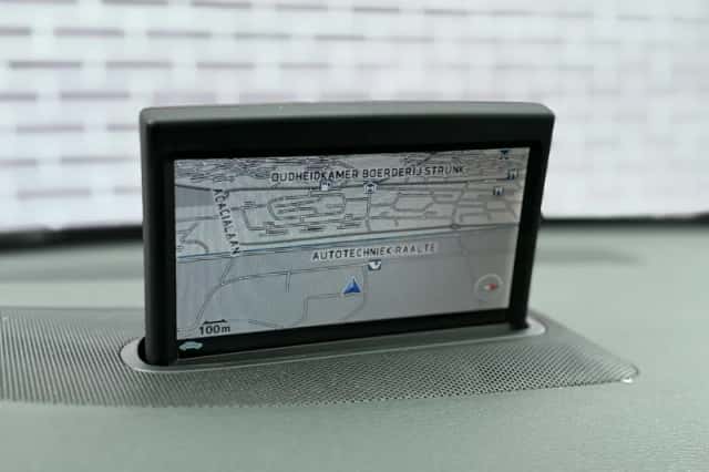 Volvo V70 (2008) thumbnail 17