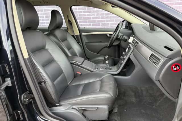 Volvo V70 (2008) thumbnail 6