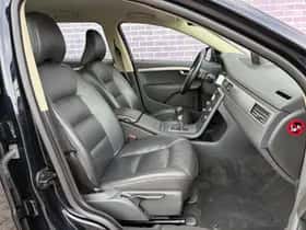 Volvo V70 thumbnail 6