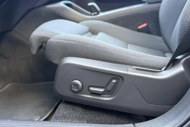 Volvo EX40 (2026) thumbnail 12
