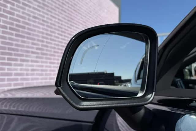 Volvo EX40 (2026) thumbnail 23
