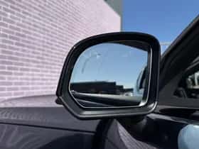 Volvo EX40 thumbnail 23