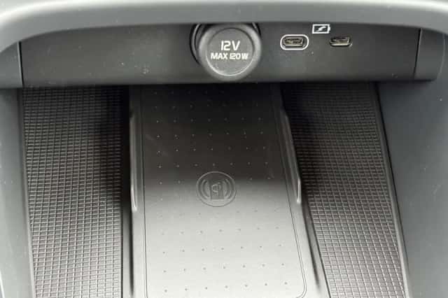 Volvo EX40 (2026) thumbnail 38