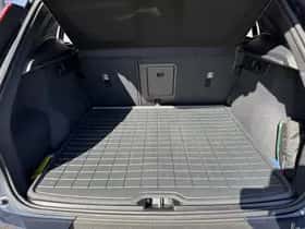 Volvo EX40 thumbnail 9
