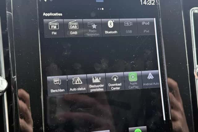 Volvo XC40 (2021) thumbnail 12