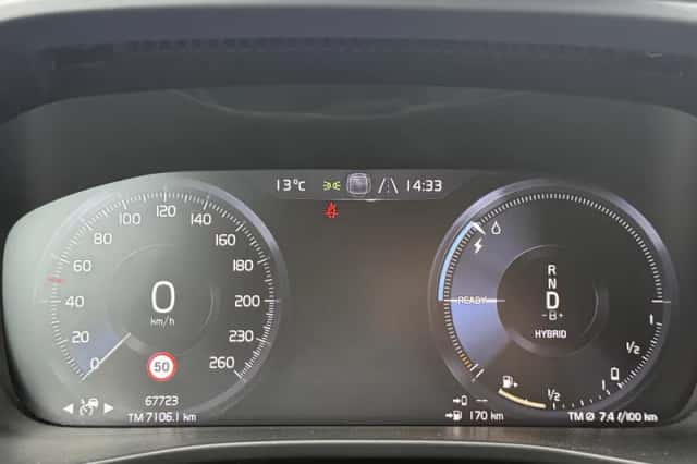 Volvo XC40 (2021) thumbnail 15