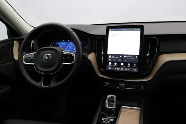 Volvo XC60 (2026) thumbnail 4