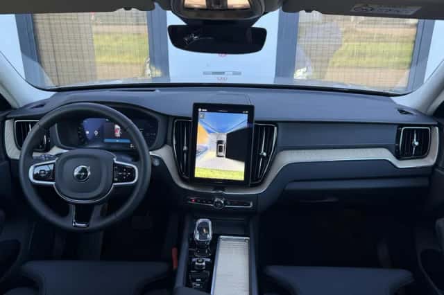 Volvo XC60 (2026) thumbnail 4