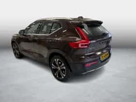 Volvo XC40 thumbnail 5