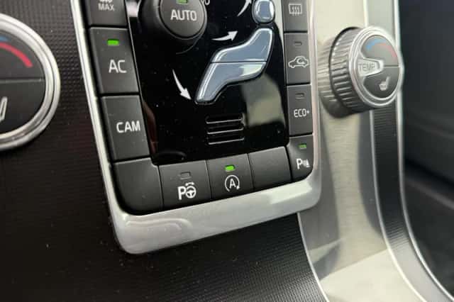 Volvo V60 (2018) thumbnail 11