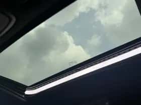 Volvo V60 (2018) thumbnail 13