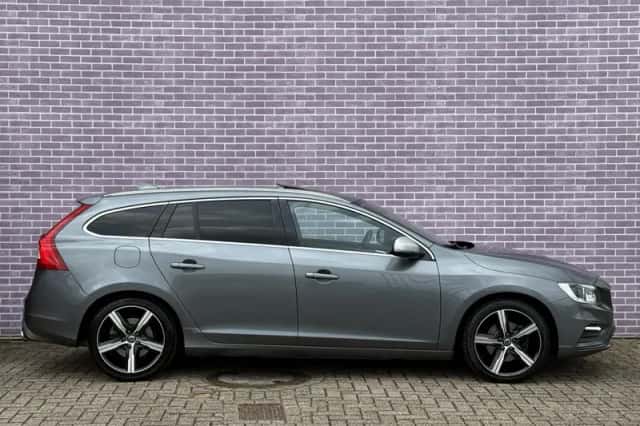 Volvo V60 (2018) thumbnail 15