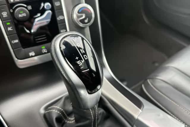 Volvo V60 (2018) thumbnail 26