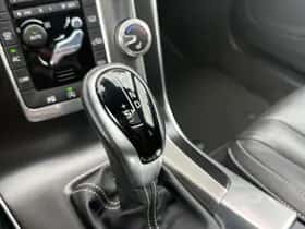 Volvo V60 (2018) thumbnail 26