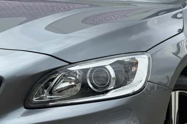 Volvo V60 (2018) thumbnail 9