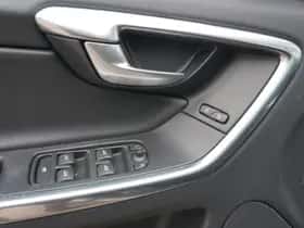 Volvo XC60 thumbnail 21