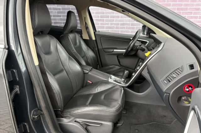 Volvo XC60 (2012) thumbnail 22