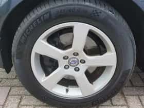 Volvo XC60 thumbnail 9