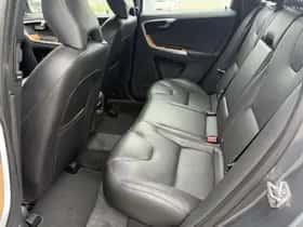 Volvo XC60 thumbnail 6