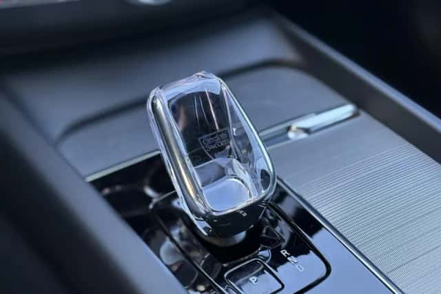 Volvo XC60 (2024) thumbnail 11