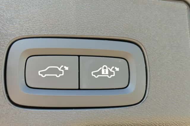 Volvo XC60 (2024) thumbnail 29