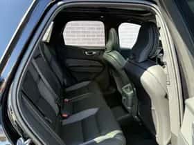 Volvo XC60 thumbnail 5