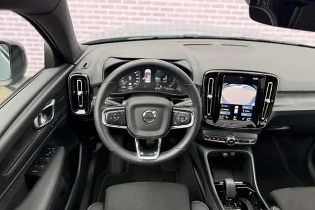 Volvo XC40 (2022) thumbnail 13