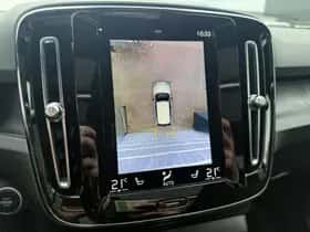 Volvo XC40 thumbnail 17
