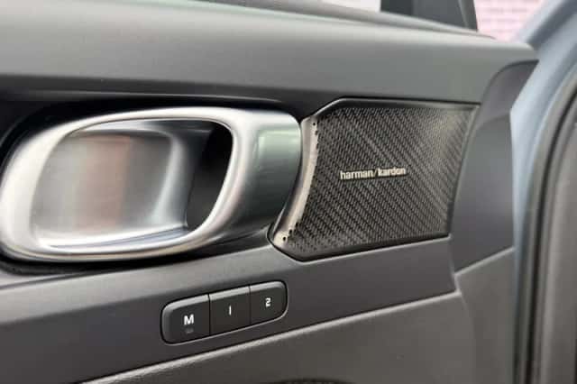 Volvo XC40 (2022) thumbnail 19