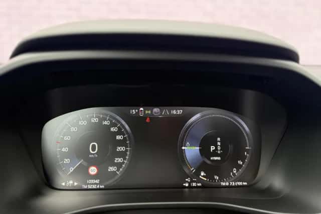 Volvo XC40 (2022) thumbnail 28