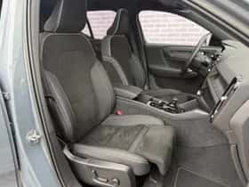 Volvo XC40 thumbnail 5