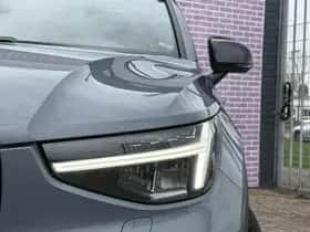Volvo XC40 thumbnail 8