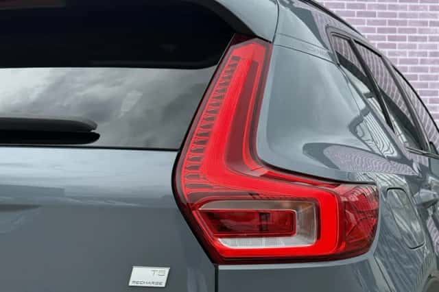 Volvo XC40 (2022) thumbnail 9