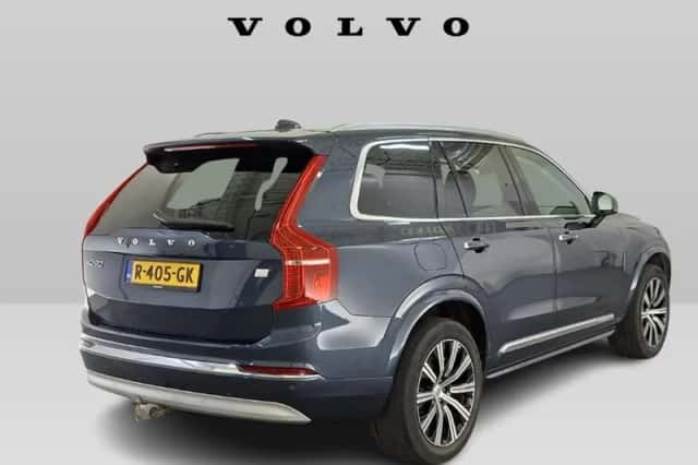 Volvo XC90 (2022) thumbnail 3