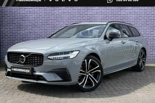 Volvo V90 (2025) thumbnail 1