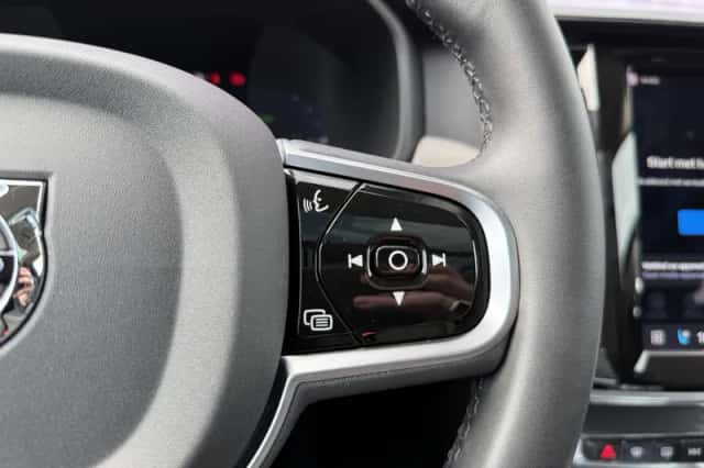 Volvo V90 (2025) thumbnail 32