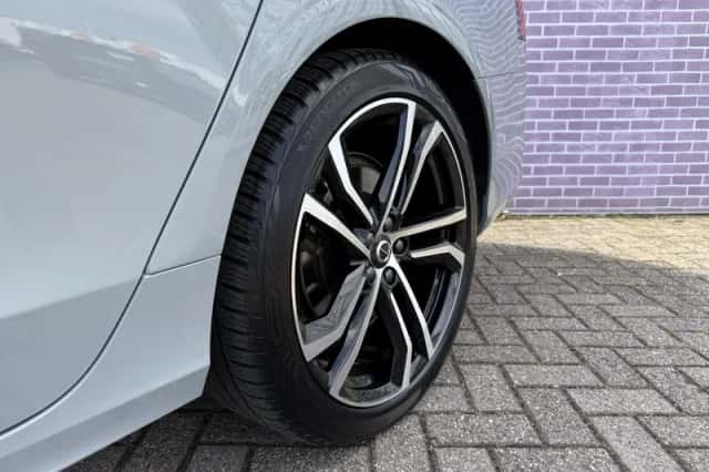 Volvo V90 (2025) thumbnail 7