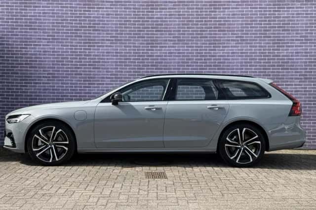 Volvo V90 (2025) thumbnail 9