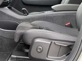 Volvo XC40 (2023) thumbnail 24