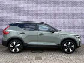 Volvo XC40 (2023) thumbnail 27